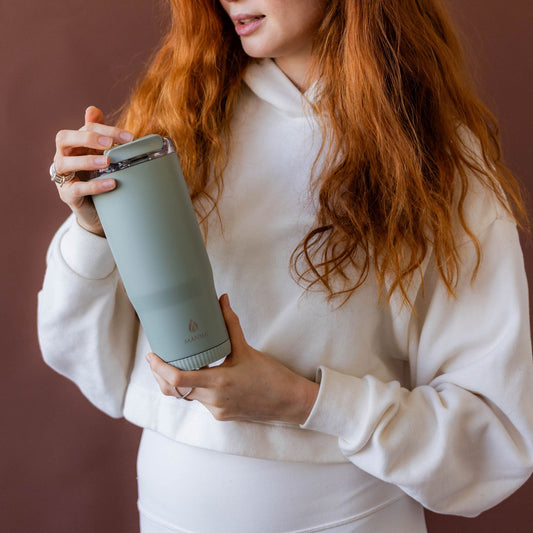 30-oz-groove-tumbler-d1 4Manna_Website_Lifestyles-17.jpg