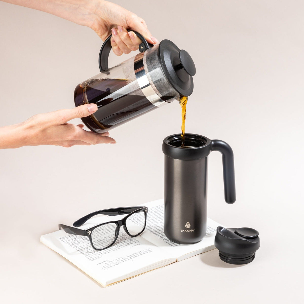 16-oz-mocha-travel-mug-i4 MAN_Website_Mocha_L_03.jpg