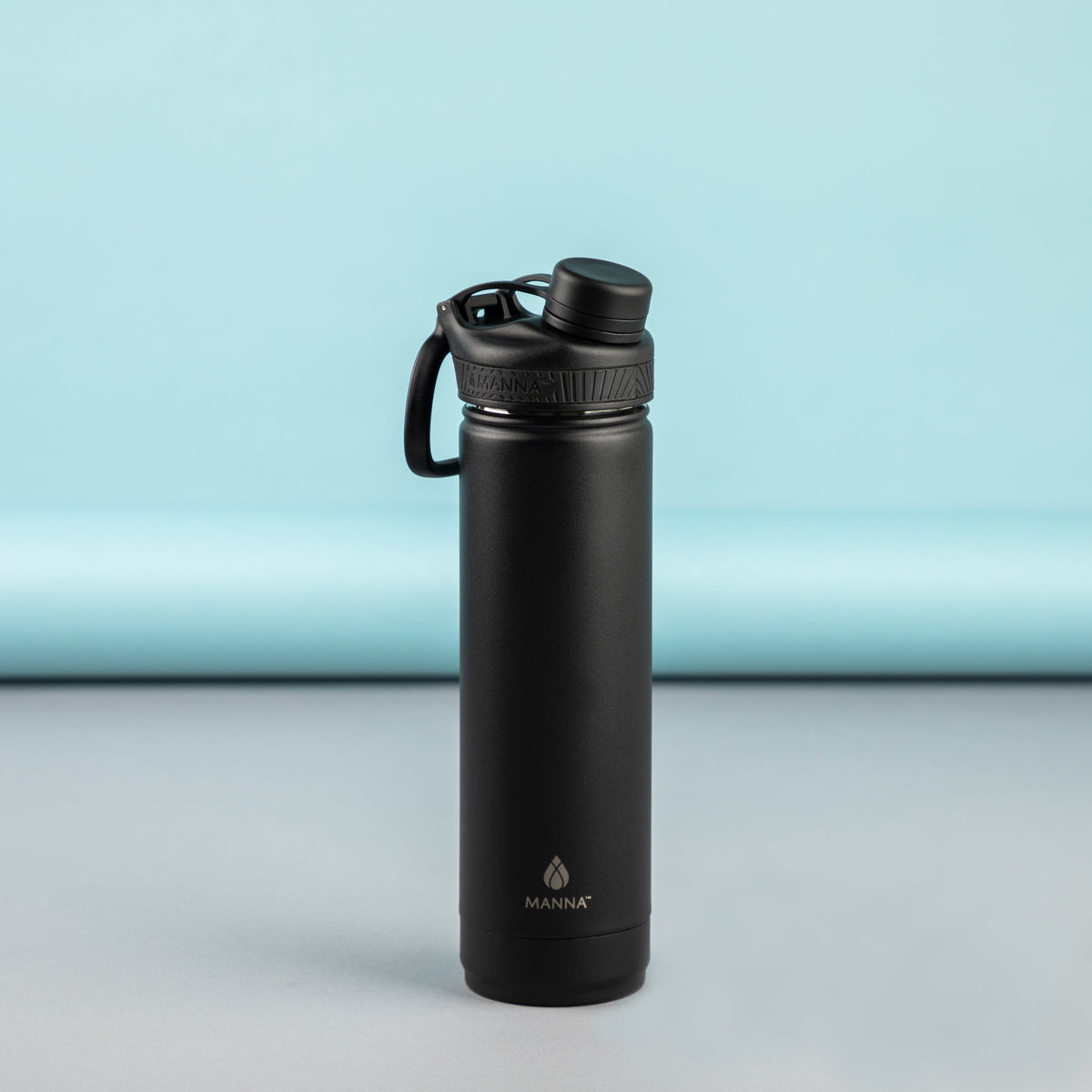 26-oz-saratoga-bottle-q7 MAN_Website_Saratoga_05.jpg